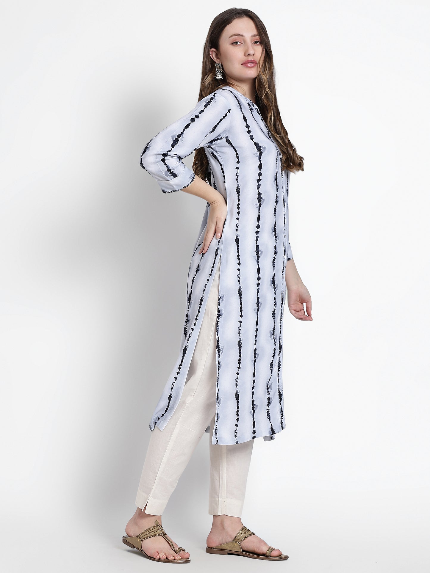 White Cotton Blue Abstract Striped Cotton Kurta