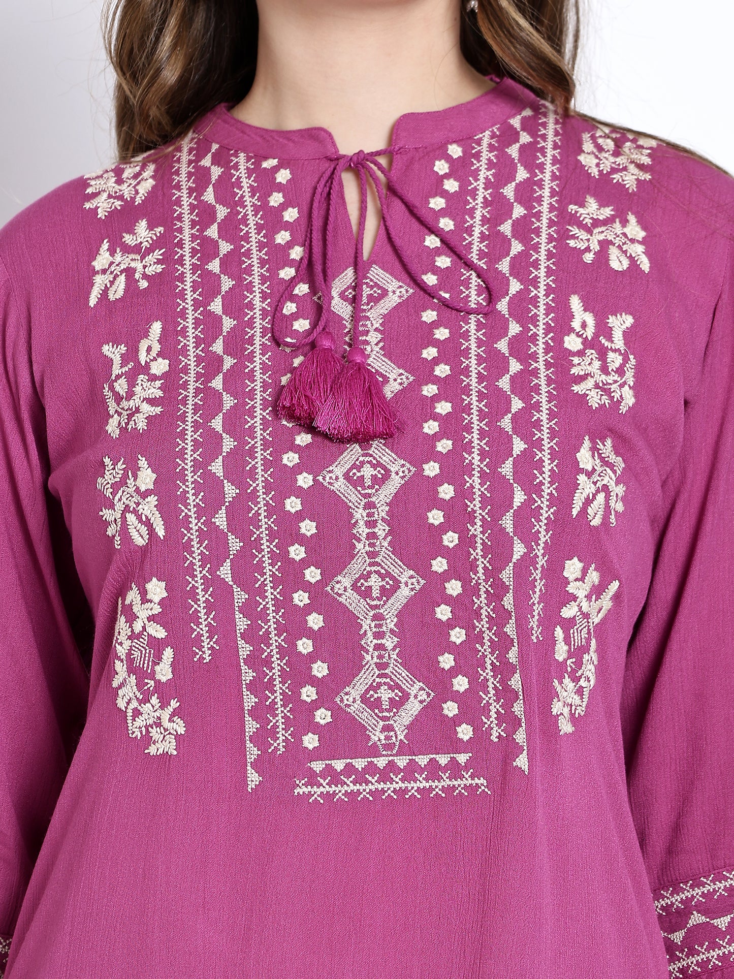 Pink Crincle Cotton Hand Embroidered Kurta Set